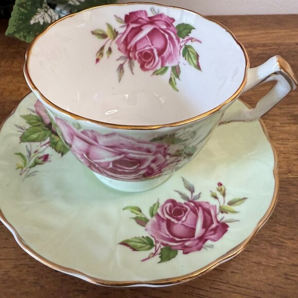 Aynsley Pink Cabbage Rose Teacup and Saucer Bone China England Green Gold Floral - Picture 3 of 7